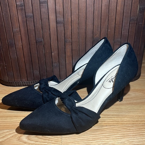 NWOT LIFE STRIDE HEELS. BLACK SZ 8.5 - Picture 2 of 9